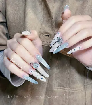 ネイル LI XINLUのネイルデザイン