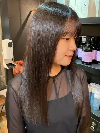 ロング カラー shiro.kobe 森彩華のヘアスタイル