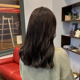 ミディアム カラー 髪質改善、パーマ 山崎純生のヘアスタイル