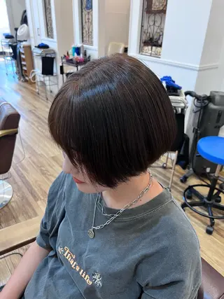 ショート カラー 🐰ハイトーンカラー 畠山 渡🐰のヘアスタイル