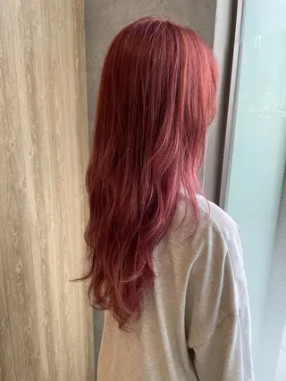 セミロング 松本 美香のヘアスタイル