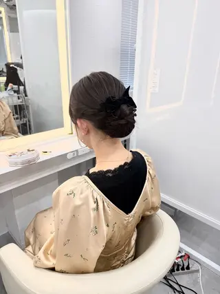 セミロング R/🎀 ヘアセット・艶カラーのヘアスタイル