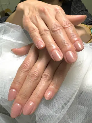 ネイル 池袋Uni nail 上品シンプルデザインのネイルデザイン