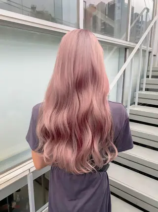 ロング ハイトーン🫧艶髪 MAIKAのヘアスタイル
