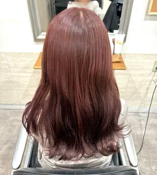 ロング カラー 堀川 希歩のヘアスタイル