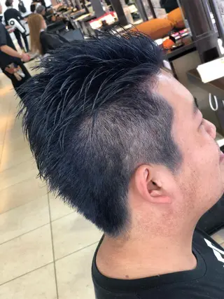 カラー メンズ 手塚 亮汰のヘアスタイル