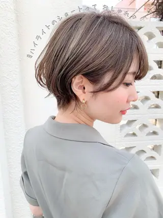 ショート カラー パーマ 大人かわいい💍🤍 ボブ/ショートボブのヘアスタイル