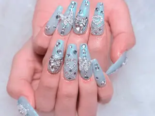 ネイル ヒユ ヒヨリのネイルデザイン