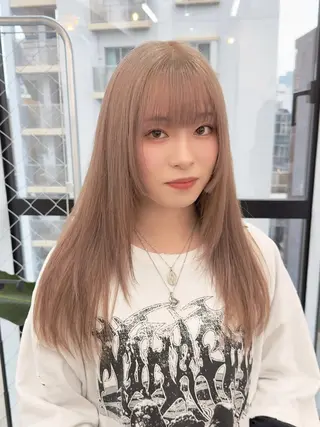 セミロング 🤍ムラ修正ブリーチ 🤍原宿/YUUのヘアスタイル