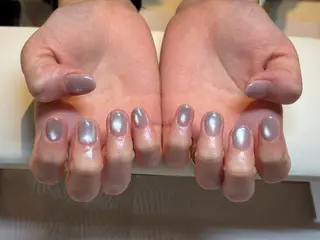 ネイル 楡井 陽菜のネイルデザイン