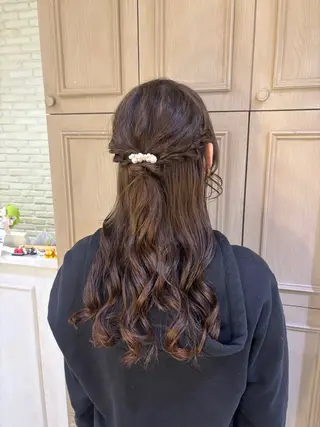ヘアアレンジ 🇰🇷韓国レイヤー 多幸感メイク🤍のヘアスタイル