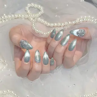 ネイル WISTERIA kozueのネイルデザイン