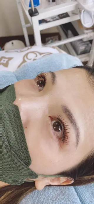 マツエク・マツパ 石井 千恵の眉毛・アイブロウイメージ