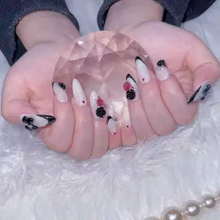 ネイル Romymoon nail帆南☾ ໋のネイルデザイン