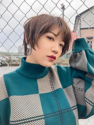ショート タカツド ユウキのヘアスタイル