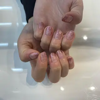 ネイル 鎌田 玲奈のネイルデザイン