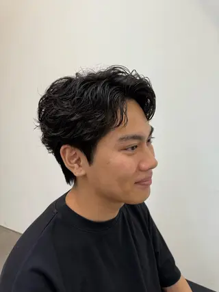 ショート パーマ 古賀 雄大のヘアスタイル