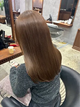 ロング 井口 そらのヘアスタイル