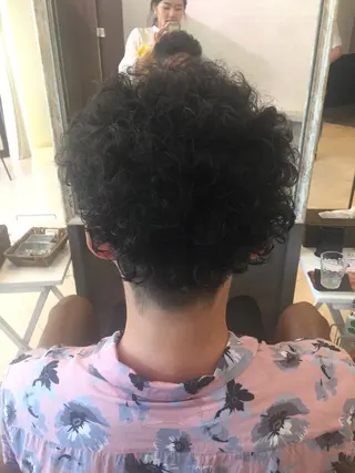 ショート パーマ メンズ 三島 有佳里のヘアスタイル