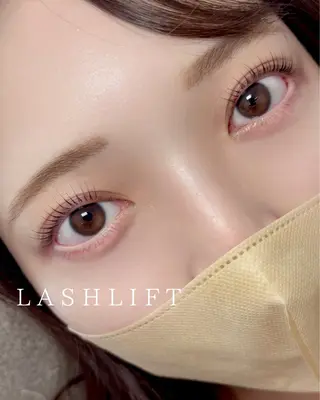 マツエク・マツパ Onze Yukinaの眉毛・アイブロウイメージ