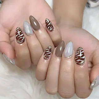 ネイル Nail salon EM（エム）諸星のネイルデザイン