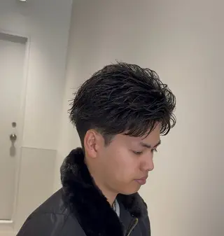 パーマ メンズ SALOWIN梅田茶屋町North店所属・岡田/メンズ特化/パ ーマ&ショートのプロのヘアスタイル