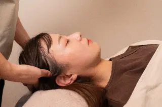 即効⚡小顔美容鍼🪡 むくみたるみ脂肪解消のエステ・リラクイメージ