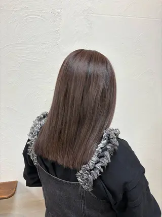 ミディアム カラー 元山 透明感艶カラー 🌻レイヤーカットのヘアスタイル
