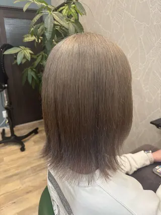 ショート カラー 植松 小乃佳のヘアスタイル