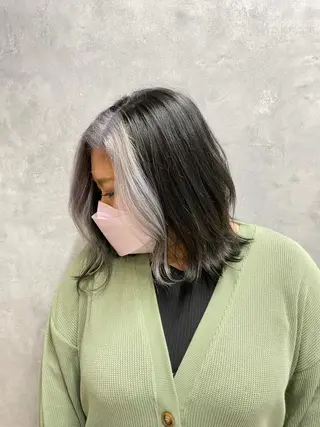 ミディアム 小島 侑衣のヘアスタイル