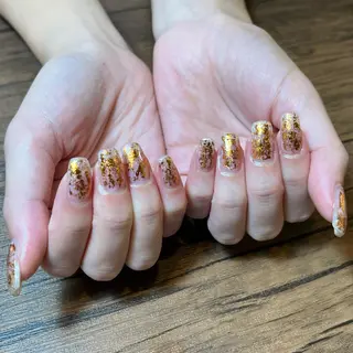 ネイル HENRIETTA NAILSALONのネイルデザイン