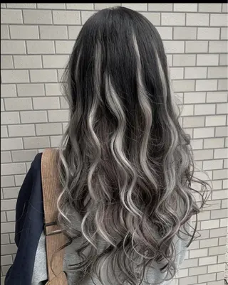 ロング カラー Fan.ray店長 🌈 HIBIKIのヘアスタイル