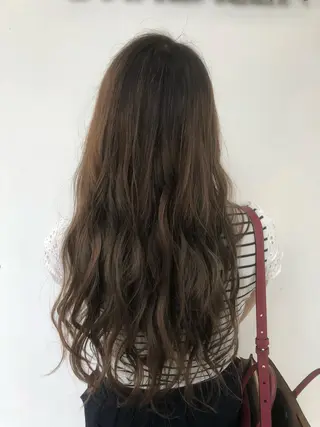 ロング カラー 東條 克義のヘアスタイル