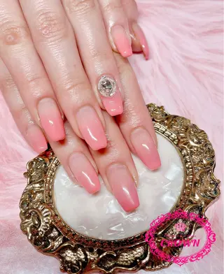 ネイル CROWN プライベートサロンのネイルデザイン