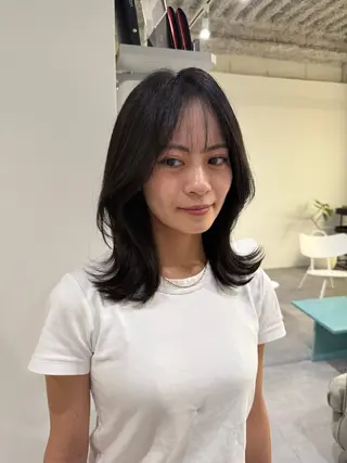 ミディアム カラー KNOWHOW/思川 阿耶のヘアスタイル