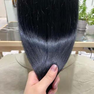 セミロング カラー 艶感/ナチュラル 🩵amiのヘアスタイル