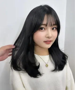 セミロング カラー 韓国風×透明感カラー 髪質改善オタベシンヤのヘアスタイル
