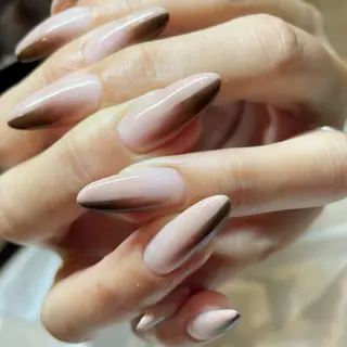 ロング ネイル 金子 彩海のネイルデザイン