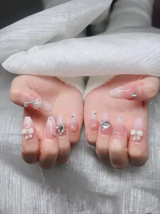 ネイル Lee Ainのネイルデザイン
