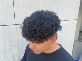 ミディアム パーマ メンズ 🔥漢髪特化メンズ マネージャーYUKIのヘアスタイル