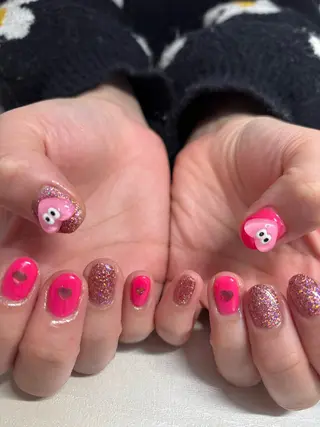 ネイル I pinknail 韓国風·持ち込み専門のネイルデザイン