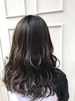 セミロング カラー 🫟Blanco🫟 Color&Careのヘアスタイル