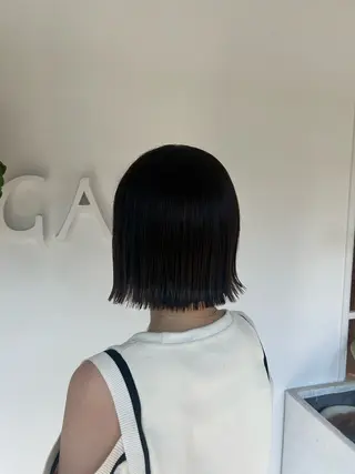 ショート mei/ オリーブ/縮毛矯正のヘアスタイル
