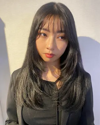 ロング 長沼ゆうか /レイヤーカットのヘアスタイル