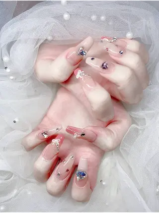 ネイル Yudia tamakiのネイルデザイン