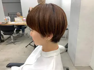 ショート leben serikaのヘアスタイル