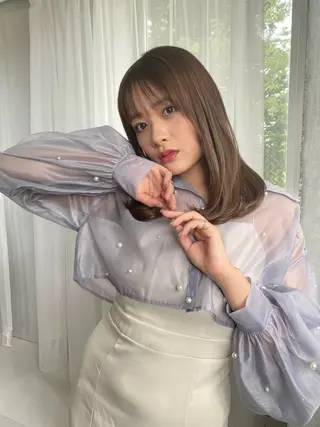セミロング カラー Ash中目黒店 榊間茜のヘアスタイル