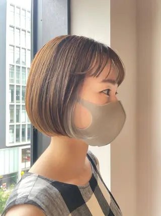 ショート カラー ブリーチ👩🦳/ ✂︎MANAMIのヘアスタイル