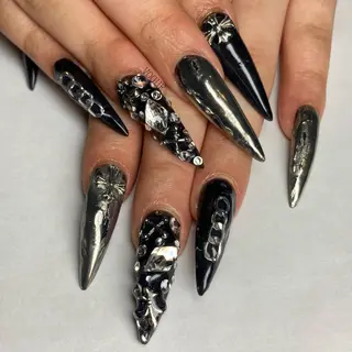 ネイル VOGUE ×SWANのネイルデザイン