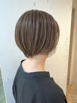 ショート カラー 透明感カラー/ 髪質改善/レイヤーのヘアスタイル